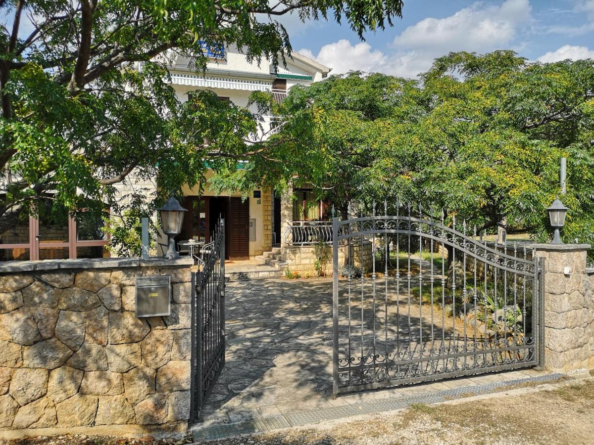 Villa Nina Seline Extérieur photo