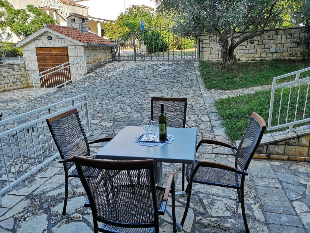 Villa Nina Seline Extérieur photo