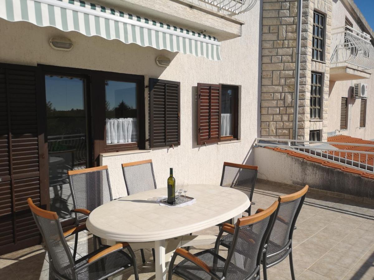 Villa Nina Seline Extérieur photo