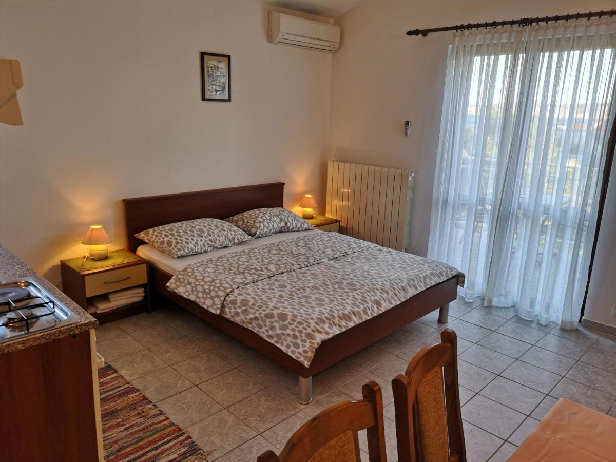 Villa Nina Seline Extérieur photo