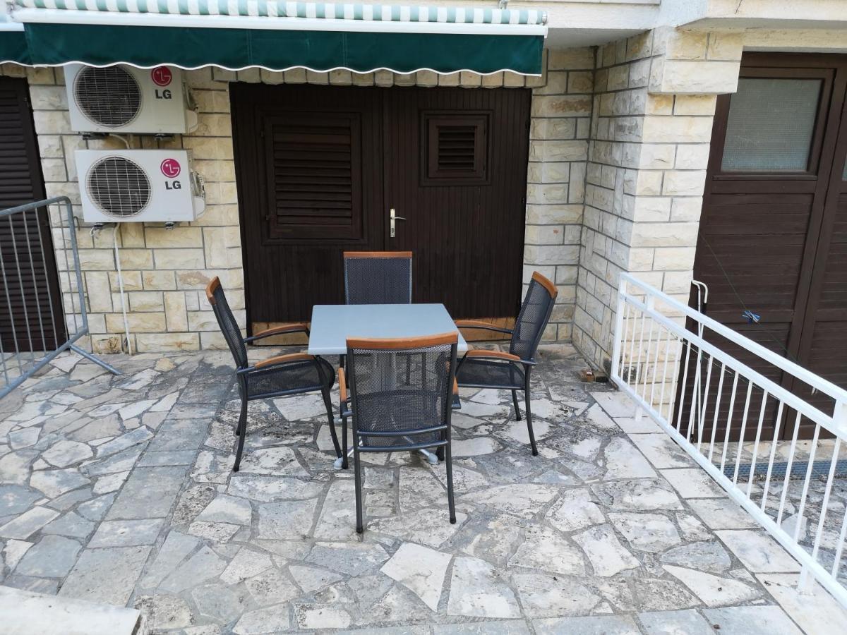 Villa Nina Seline Extérieur photo